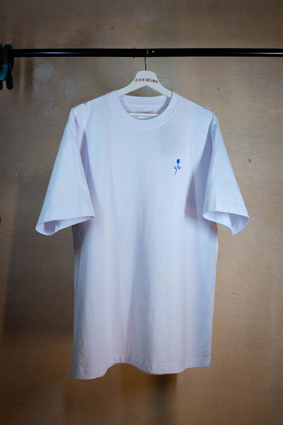 Streetwear Brand Oversize T-Shirt Damen Herren Weiß White Luxus Bio Baumwolle Schrift Brust Front Print Unisex Blueberry Dreams Club of Dreamers Marke Beste