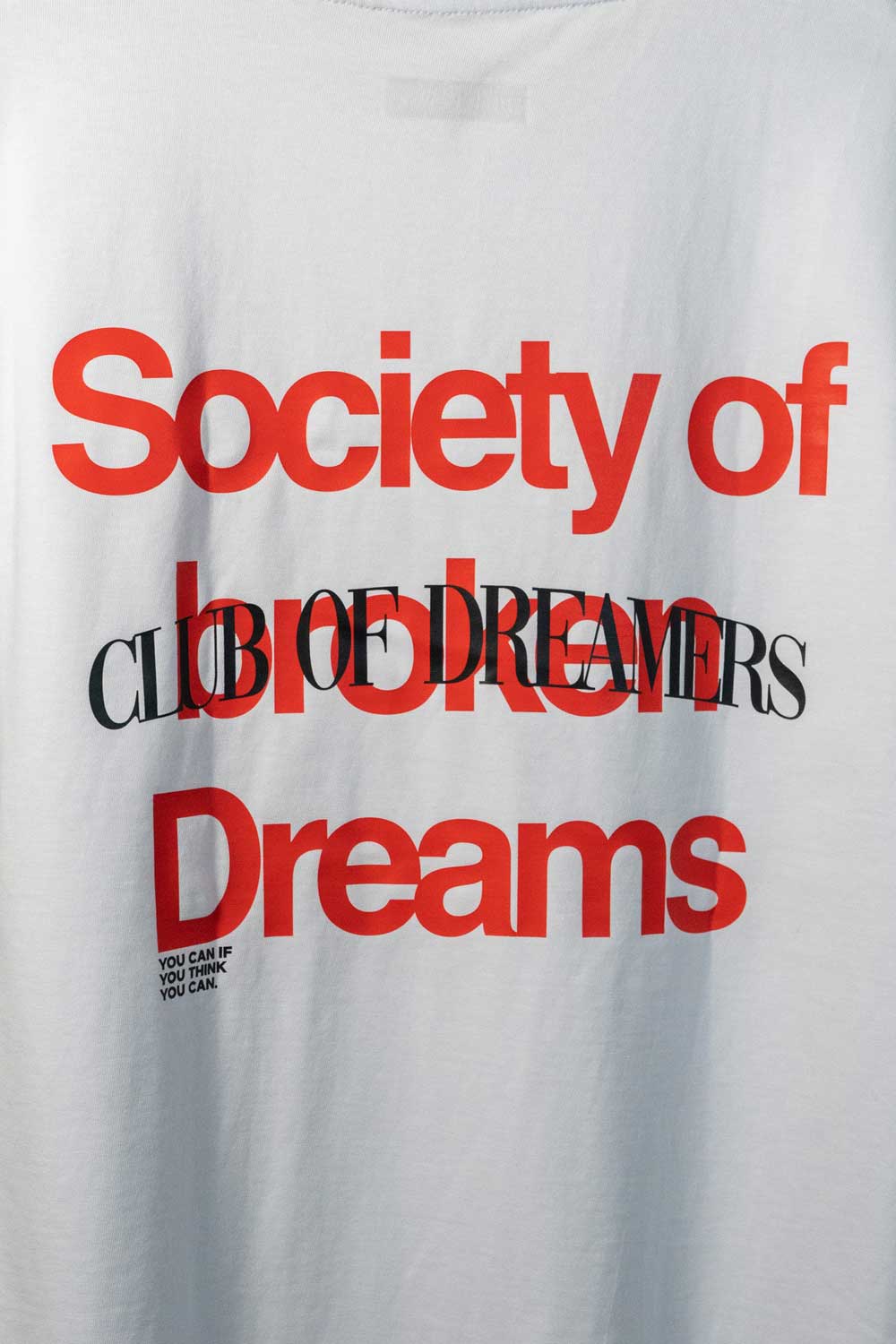 Streetwear Brand Oversize T-Shirt Damen Herren Weiß White Bio Baumwolle Schrift Rücken Print Unisex Society of Club of Dreamers Marke Beste Close-Up